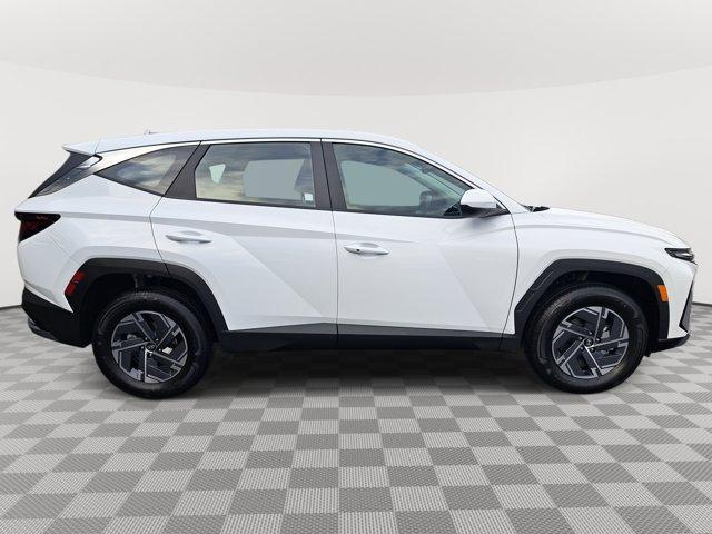 new 2026 Hyundai TUCSON Hybrid car, priced at $34,413