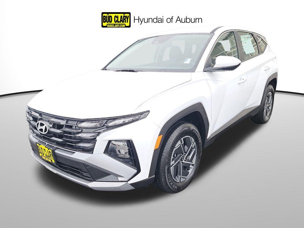 new 2026 Hyundai TUCSON Hybrid car, priced at $32,055