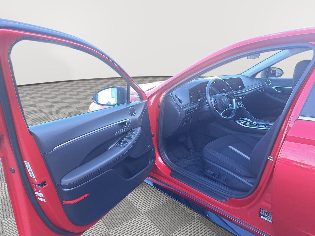 used 2022 Hyundai Sonata Hybrid car, priced at $18,449