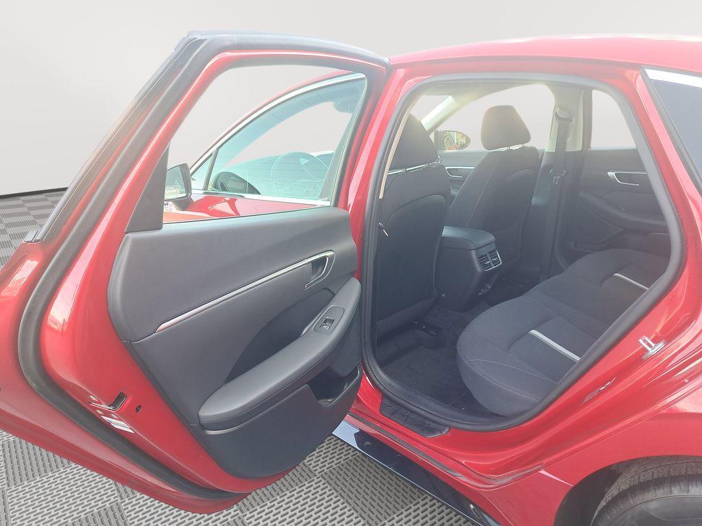 used 2022 Hyundai Sonata Hybrid car, priced at $18,449