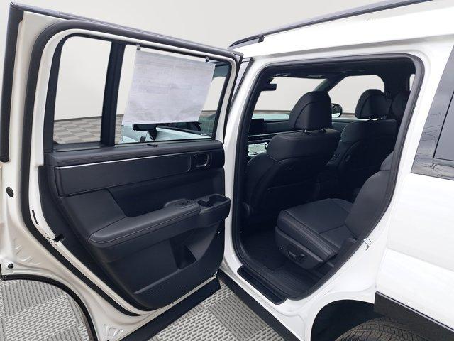 new 2025 Hyundai SANTA FE HEV car, priced at $51,562