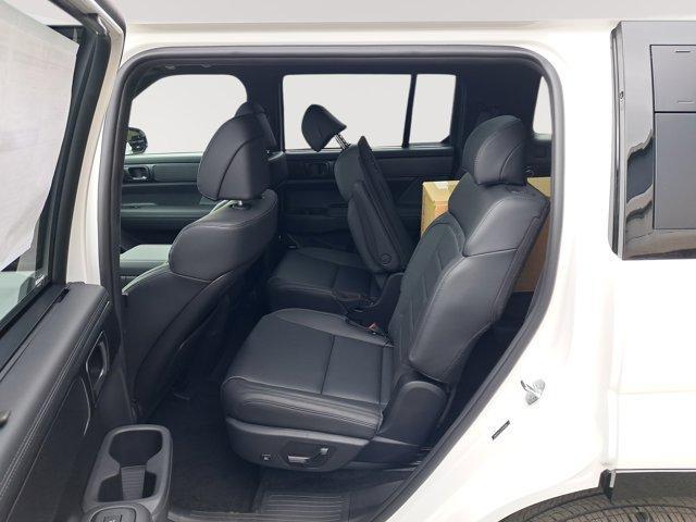 new 2025 Hyundai SANTA FE HEV car, priced at $51,562