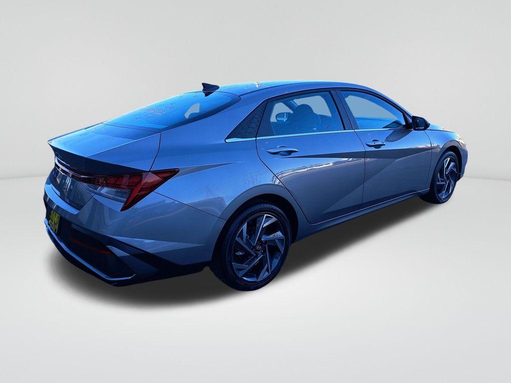 new 2025 Hyundai Elantra car, priced at $24,457