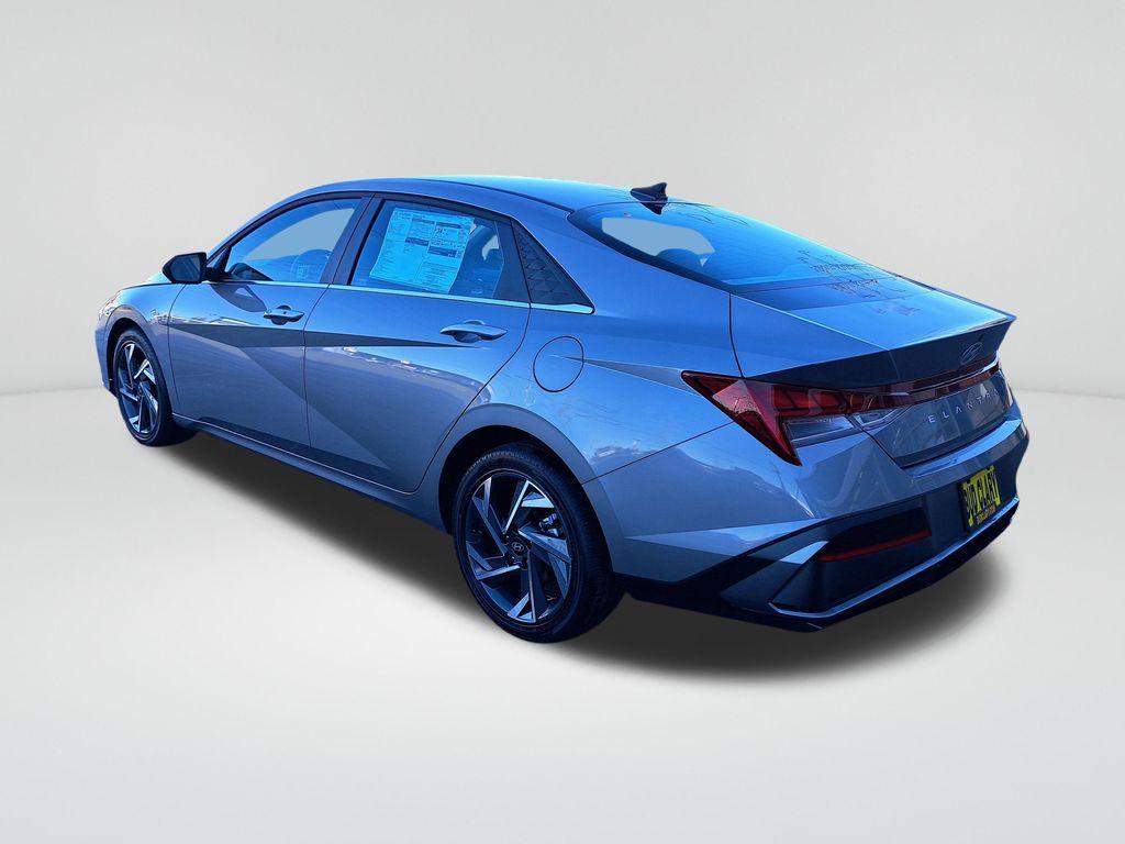 new 2025 Hyundai Elantra car, priced at $24,457