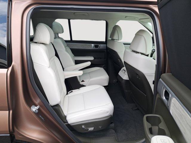 new 2025 Hyundai SANTA FE HEV car
