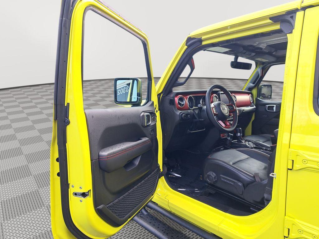 used 2023 Jeep Gladiator car, priced at $36,419