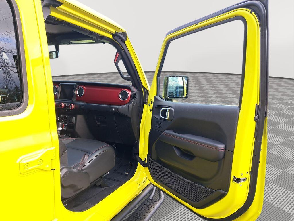 used 2023 Jeep Gladiator car, priced at $36,419