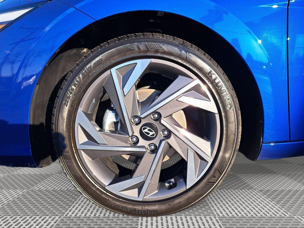 new 2025 Hyundai Elantra car, priced at $22,790