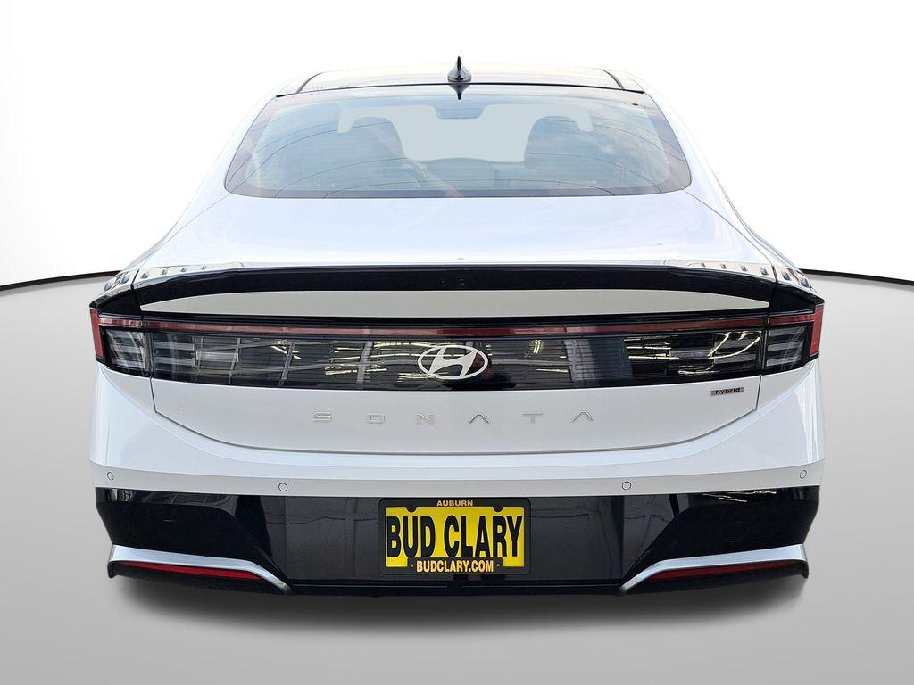 new 2025 Hyundai Sonata Hybrid car, priced at $34,377