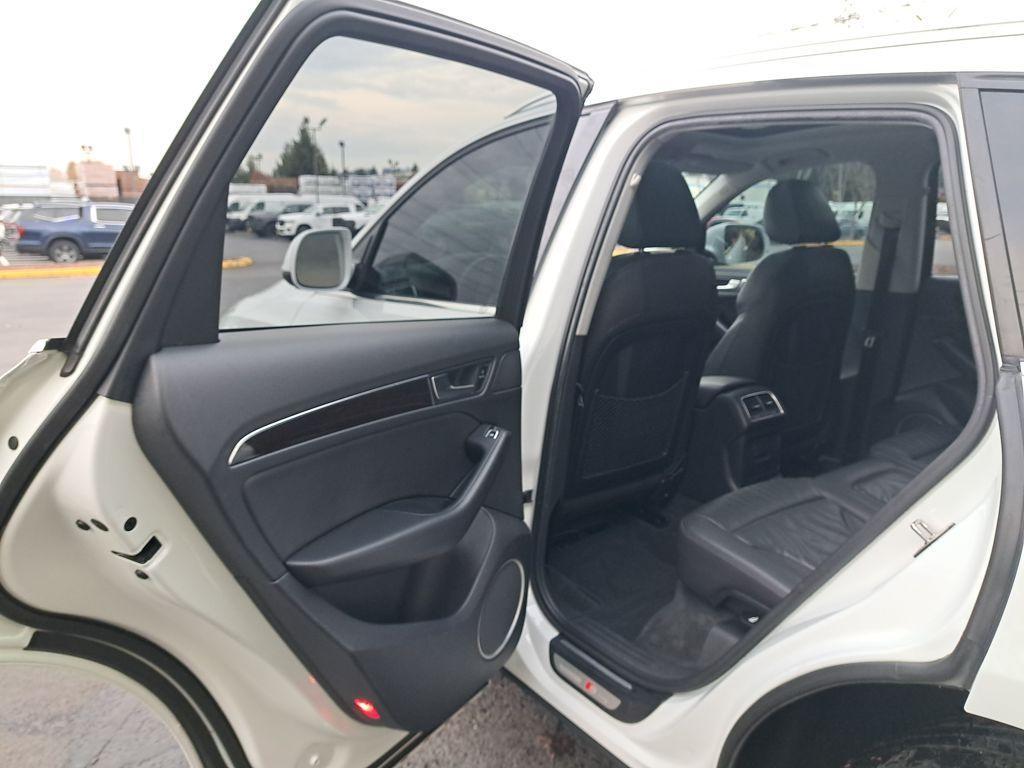 used 2014 Audi Q5 car, priced at $9,871