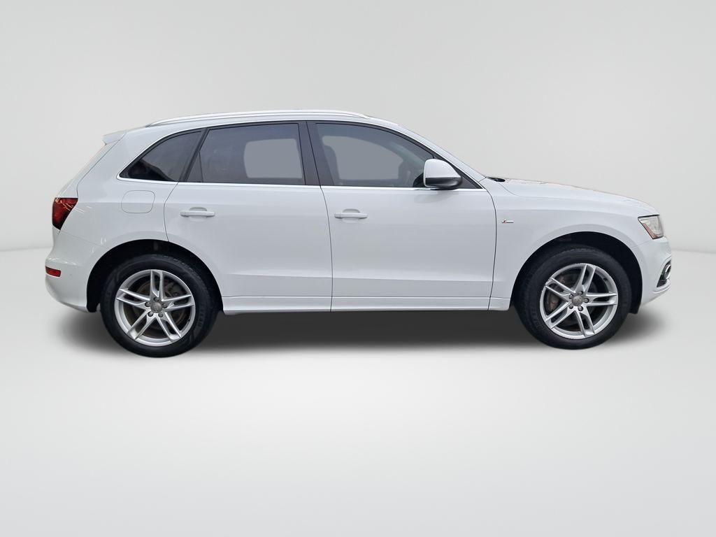 used 2014 Audi Q5 car, priced at $9,871