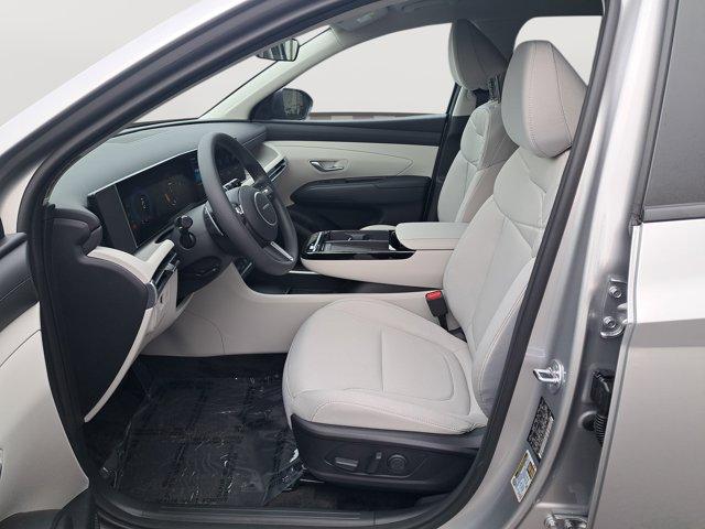 new 2025 Hyundai TUCSON Hybrid car, priced at $35,192