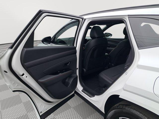 new 2025 Hyundai TUCSON Hybrid car, priced at $40,512