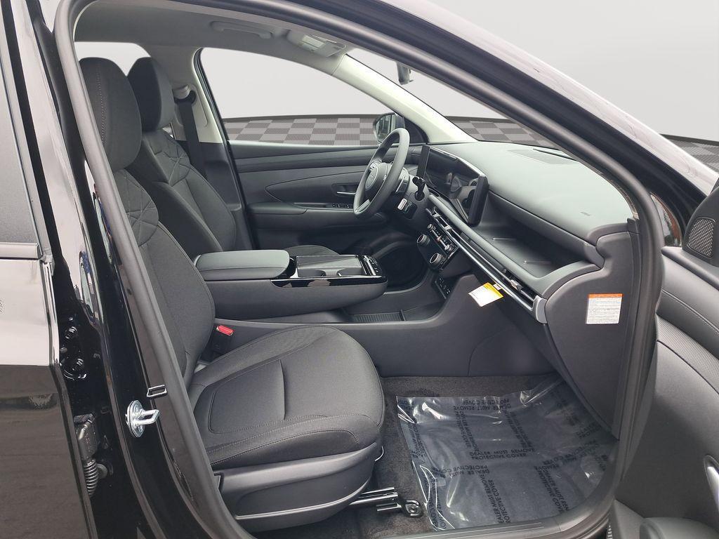 new 2026 Hyundai TUCSON Hybrid car, priced at $31,620