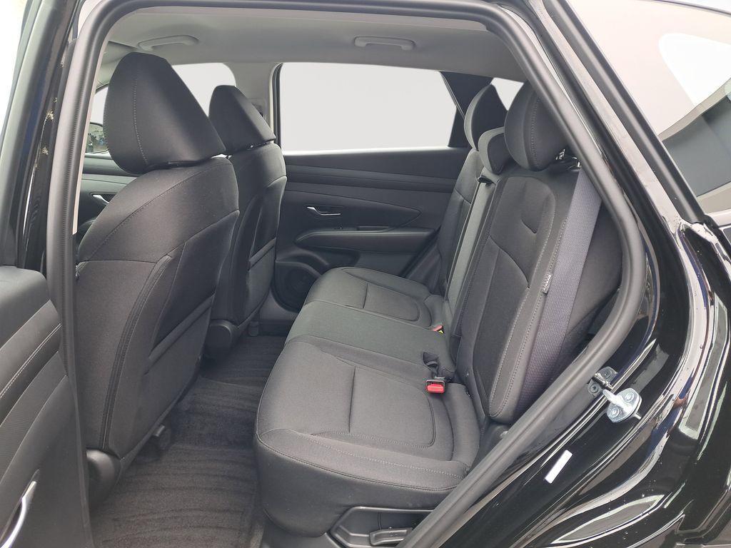 new 2026 Hyundai TUCSON Hybrid car, priced at $31,620