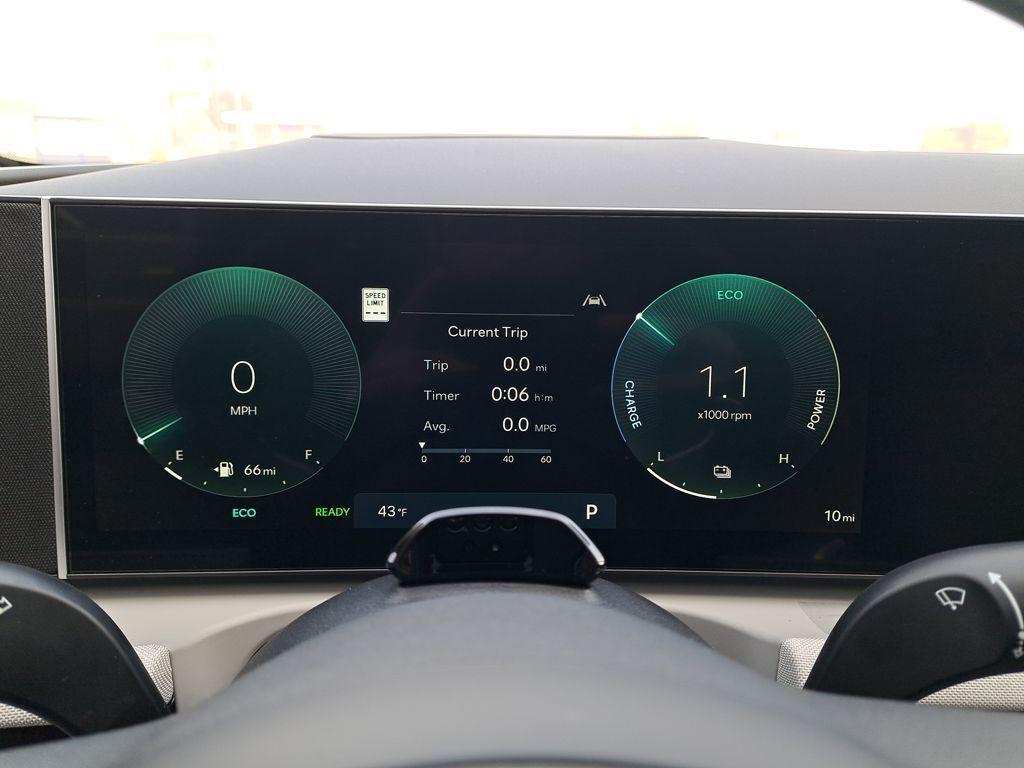 new 2026 Hyundai TUCSON Hybrid car, priced at $41,280