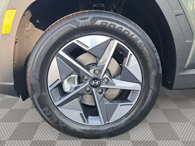 new 2026 Hyundai TUCSON Hybrid car, priced at $36,642