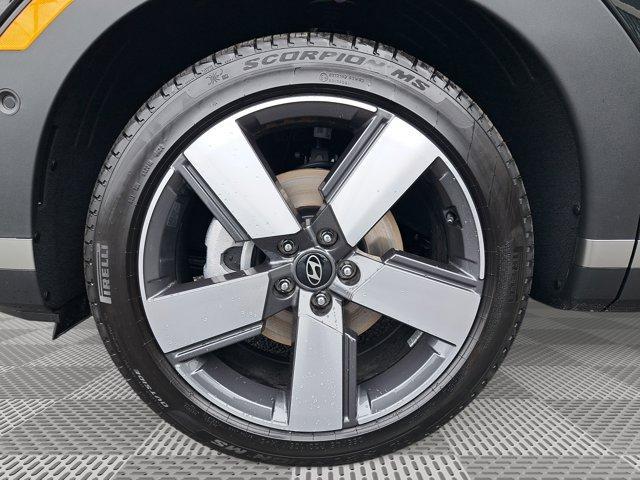 new 2025 Hyundai SANTA FE HEV car