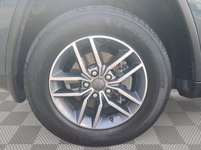 used 2020 Jeep Grand Cherokee car, priced at $20,591