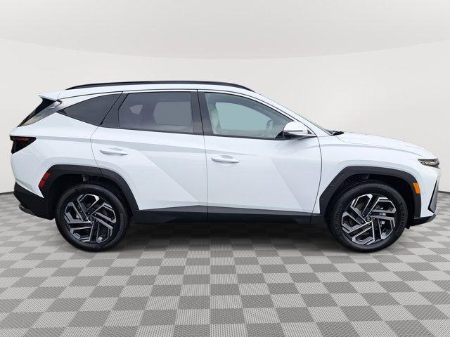 new 2026 Hyundai TUCSON Hybrid car, priced at $44,118