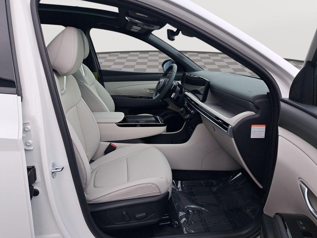 new 2026 Hyundai TUCSON Hybrid car, priced at $38,993
