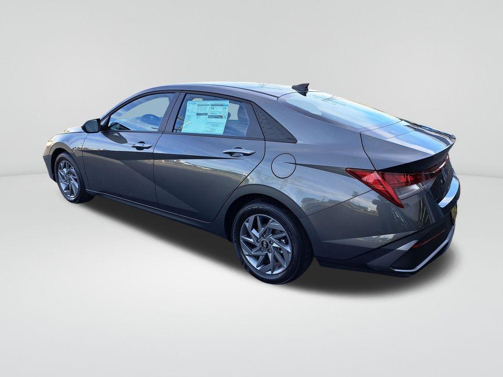 new 2026 Hyundai ELANTRA HEV car, priced at $26,610