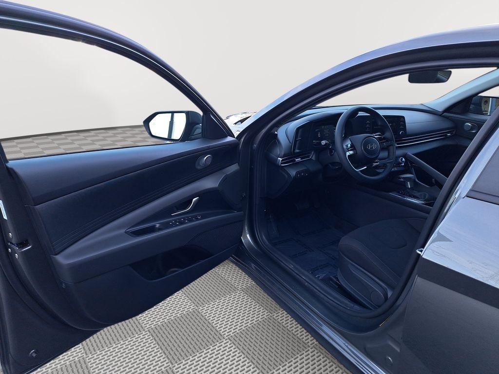 new 2026 Hyundai ELANTRA HEV car, priced at $26,610