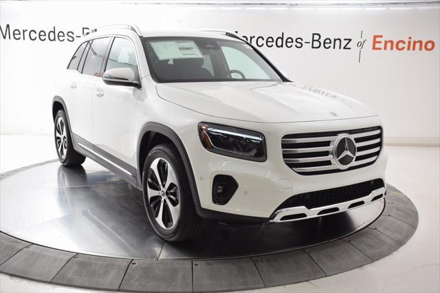 new 2024 Mercedes-Benz GLB 250 car, priced at $48,260