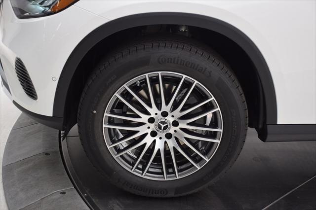 new 2025 Mercedes-Benz GLC 300 car, priced at $53,725