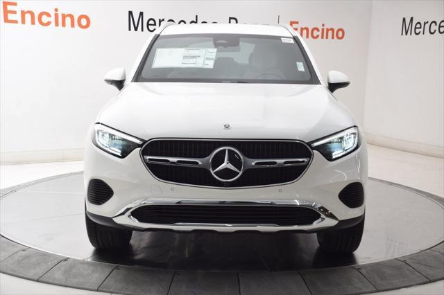 new 2025 Mercedes-Benz GLC 300 car, priced at $53,725