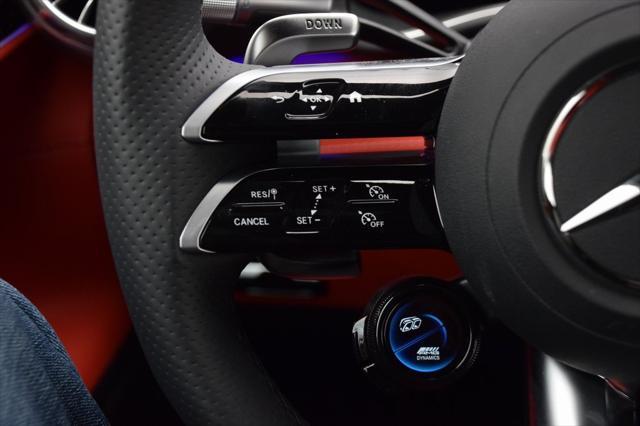 new 2024 Mercedes-Benz AMG SL 43 car, priced at $113,630