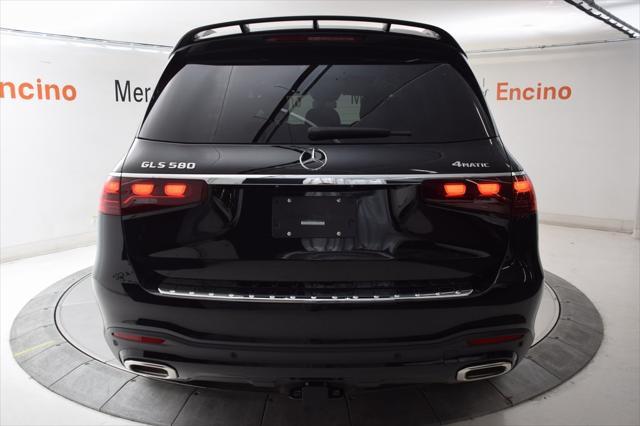 new 2024 Mercedes-Benz GLS 580 car