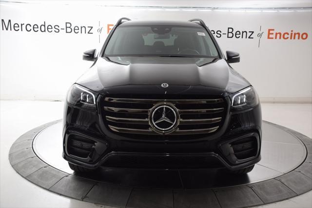 new 2024 Mercedes-Benz GLS 580 car