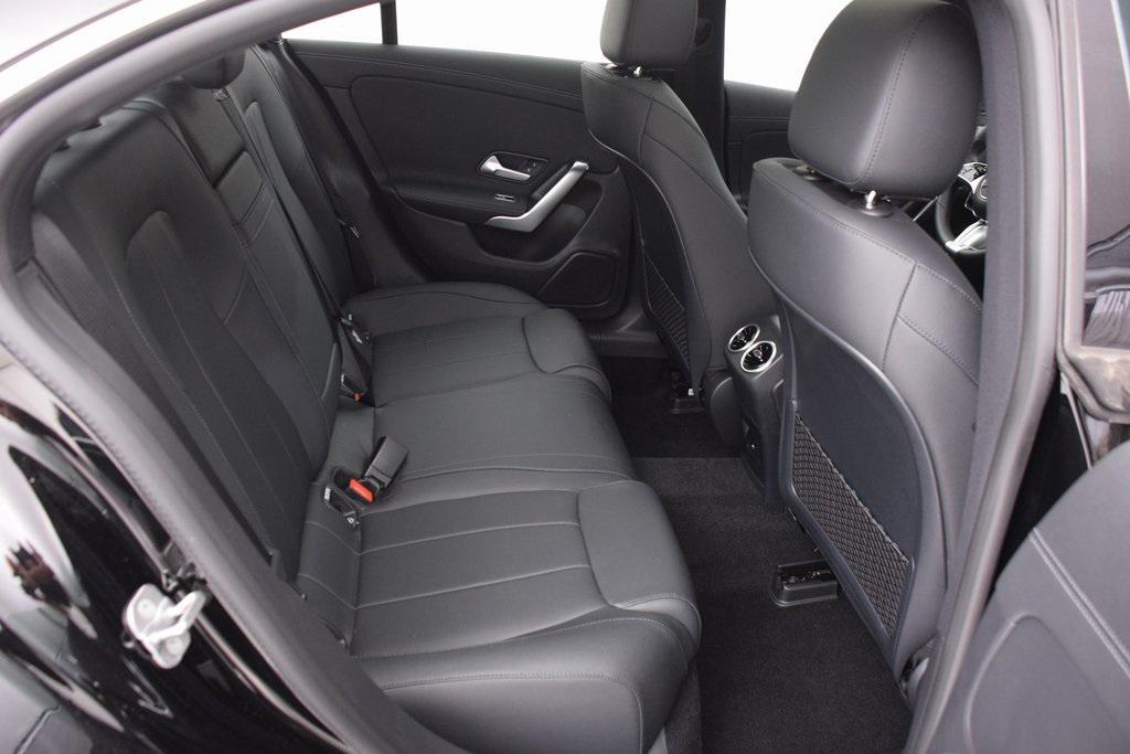 new 2025 Mercedes-Benz CLA 250 car, priced at $47,550