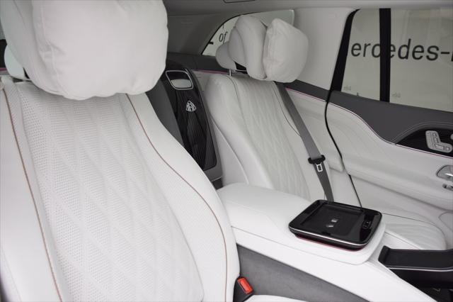 new 2025 Mercedes-Benz Maybach GLS 600 car