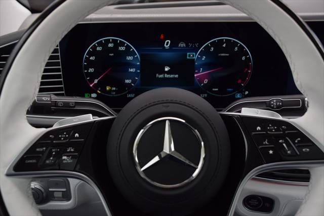 new 2025 Mercedes-Benz Maybach GLS 600 car