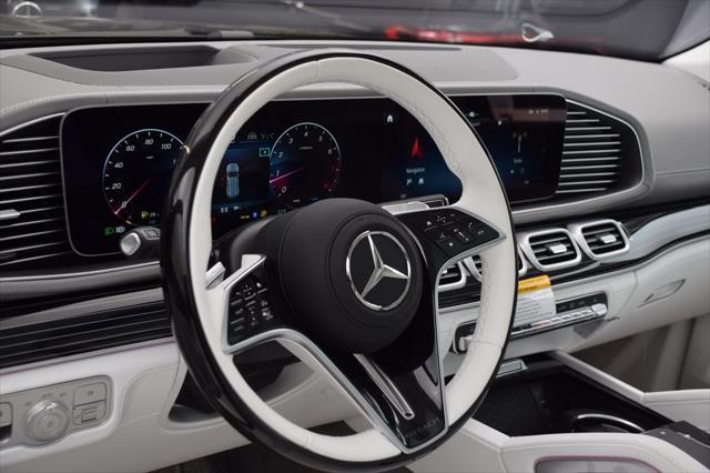 new 2025 Mercedes-Benz Maybach GLS 600 car