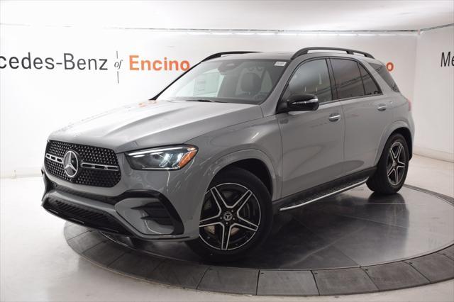new 2025 Mercedes-Benz GLE 450 car, priced at $81,460