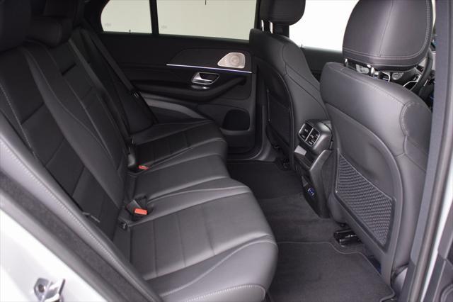 new 2025 Mercedes-Benz GLE 450 car, priced at $81,460