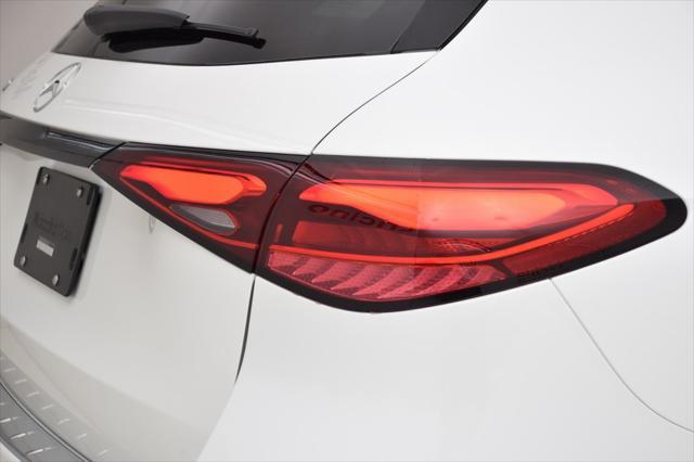new 2025 Mercedes-Benz GLC 300 car, priced at $51,125