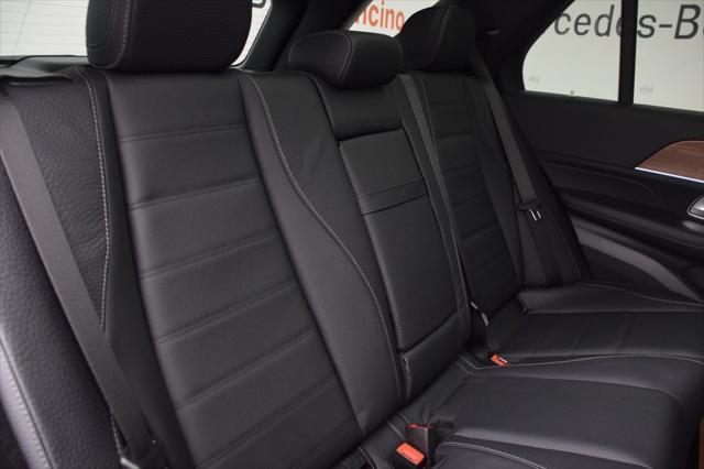 new 2025 Mercedes-Benz GLE 580 car, priced at $96,595
