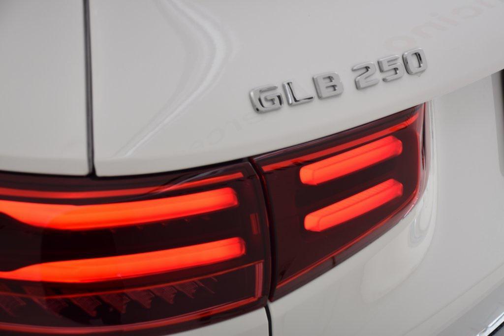 new 2026 Mercedes-Benz GLB 250 car, priced at $48,205