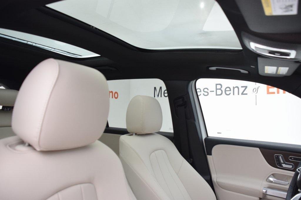 new 2026 Mercedes-Benz GLB 250 car, priced at $48,205