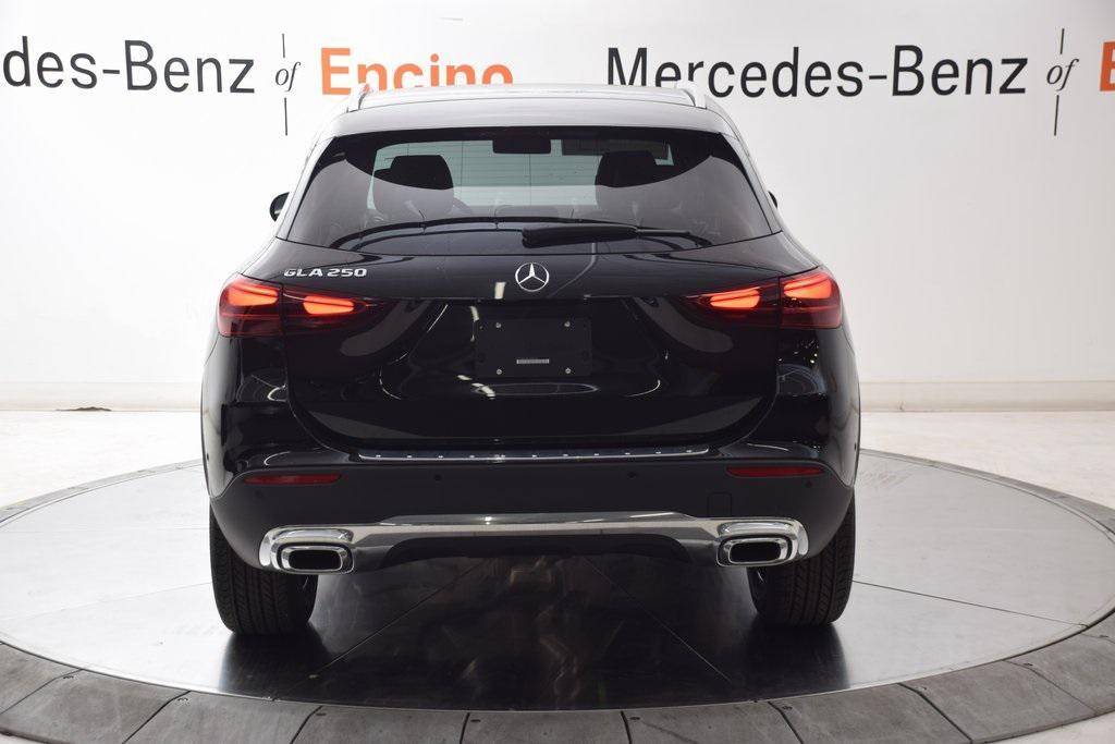 new 2026 Mercedes-Benz GLA 250 car, priced at $45,010