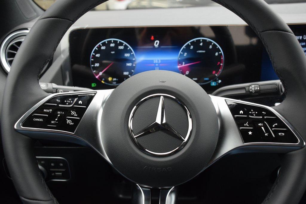 new 2026 Mercedes-Benz GLA 250 car, priced at $45,010