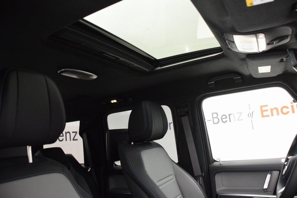 new 2025 Mercedes-Benz G-Class car, priced at $183,925