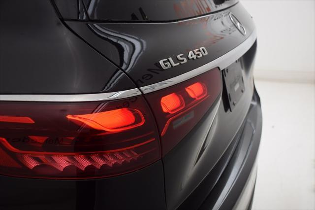 new 2025 Mercedes-Benz GLS 450 car, priced at $94,855