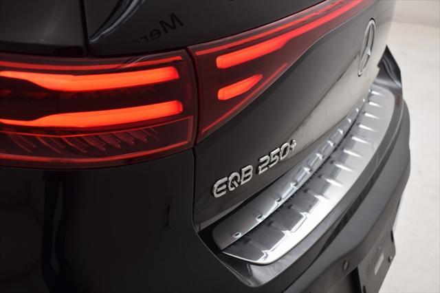 new 2025 Mercedes-Benz EQB 250 car, priced at $60,795