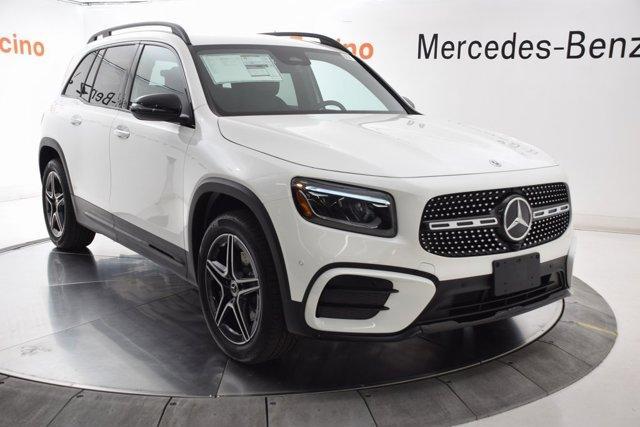 new 2024 Mercedes-Benz GLB 250 car, priced at $49,870