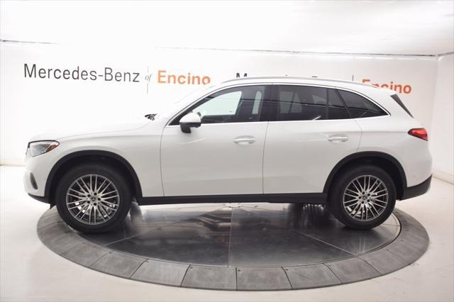new 2025 Mercedes-Benz GLC 300 car, priced at $51,775